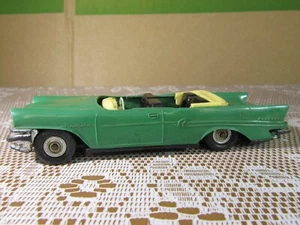 589Y Vintage Norev Plastica 92 Francia Chrysler New-Yorker Verde 1:43 - Foto 1 di 8
