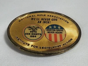 VINTAGE NRA BELT BUCKLE NATIONAL RIFLE ASSOCIATION WE'LL NEVER GIVE AN INCH  - Picture 1 of 9