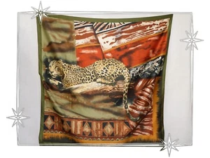 Très Beau Foulard Imprimé et Motif Jaguar Couché 86 x 87 cm - Foto 1 di 2