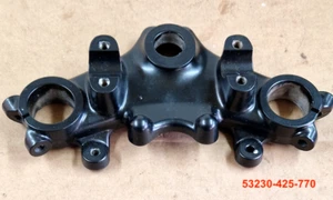 HONDA CB750 F/F2/K  PIASTRA FORCELLA SUPERIORE 53230-425-770 - Imagen 1 de 4