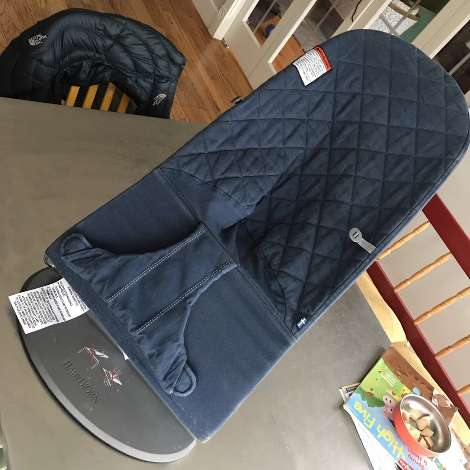 Baby Björn Bouncer Bliss Quilt Midnight Blue Organic Cotton Lightly Used Clean - Image 1 of 4