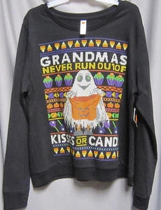 Small Halloween Black Fleece Shirt Grandmas Never Run Out of Kisses or Candy - Picture 1 of 5