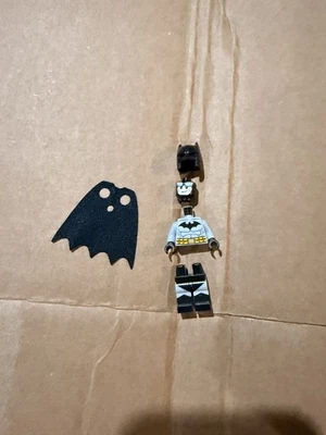 sh0689 Lego DC 40453 - Minifigura de Batman con Batarang - Nuevo (NUNCA MONTADO) Foto 1 de 2