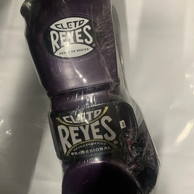 Guantes de Boxeo 16oz REYES Tipo Cinturón de Boxeo Hecho en México Morado Foto 1 de 4
