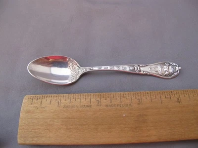 Gorham Sterling ZODIAC (1894) Patrón ABRIL Mes de Nacimiento CUCHARA DE SEMITASSE-1979 Foto 1 de 4