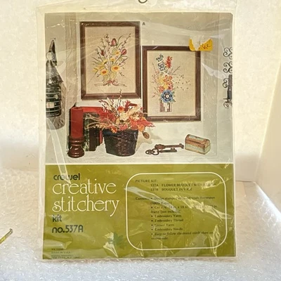 Kit de costura creativa Crewel de colección No. 537A Bola Vogart Flor Ramo con Cinta Foto 1 de 4