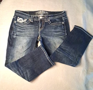 Maurices Premium Womens 7/8 REG BEDAZZLED Rhinesrone 5 Pocket Dark Jeans - Picture 1 of 15