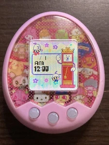 Bandai Tamagotchi mix Sanrio Characters ver Pink Toys "R" Us TMGC Japan Tested - Picture 1 of 16