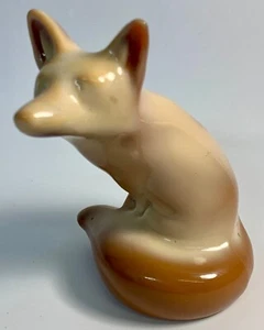 FENTON ART GLASS CHOCOLATE SLAG FOX FIGURINE - Picture 1 of 5