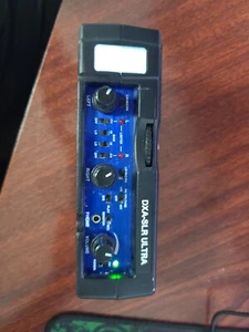 Beachtek DXA-SLR ULTRA - 2-Channel Active XLR Adapter - Picture 1 of 3
