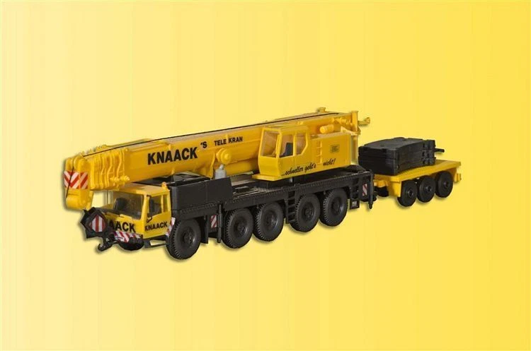 Kibri 13002 Liebherr Ltm 1160/2 With Counterweight Trailer, Kit, H0 - image 1 of 3