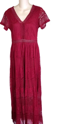 Nuevo con etiquetas Maxi Vestido Altar'd State Borgoña Crochet y Encaje M Bohemio BOHO Orig. $109 Foto 1 de 4