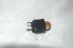 DIALIGHT 550-2304 T1 43528 ámbar difuso led vertical carcasa nueva cantidad-50 - Imagen 1 de 1