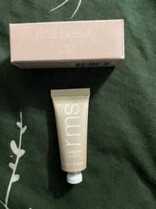 RMS EYELIGHTS CREAM EYESHADOW MOONDUST 0.28 Oz BEIGE NEW IN BOX - Picture 1 of 3