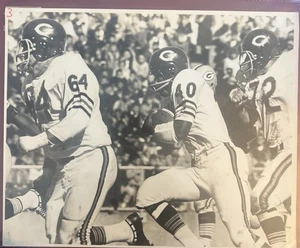 GALE SAYERS " CHICAGO BEARS United Press Intentional 8X10 Black And White Photo - Picture 1 of 6