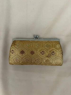 Vintage Japanese Miniature Silk Clasp Wallet, Golden Pattern, 3x5x1 - Image 1 of 4