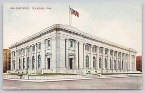 U. S. Post Office Building Flag Des Moines Iowa IA Postcard - Picture 1 of 2