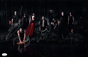 Póster fotográfico firmado de The Vampire Diaries 11x17 reparto x3 autógrafo certificado por la JSA - Imagen 1 de 2