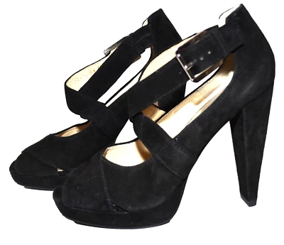 Zapatos de salón Michael Kors de gamuza negros con hebilla cruzada y punta abierta con plataforma talla 9M Foto 1 de 4