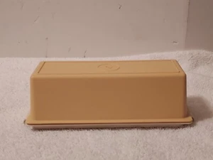 Plato de mantequilla Tupperware vintage cosecha oro amarillo tapa 637 base blanca 636 - Imagen 1 de 12