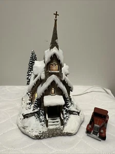 2000 Thomas Kinkaid Hawthorne Village "Light of Hope" Church w/Car - Picture 1 of 4