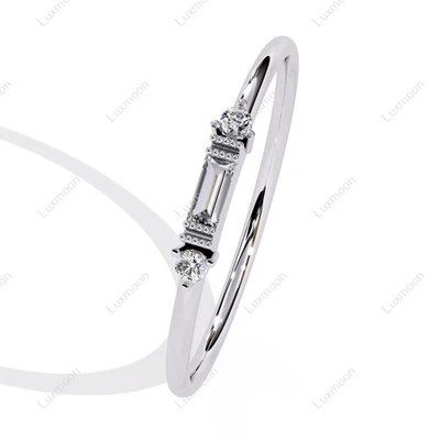 Lab-Created 0.65 Ct Baguette Cut White Diamond Engagement Ring 10K White Gold - Image 1 of 4
