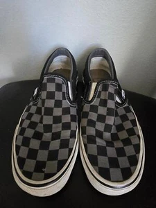 Unisex Slip on Grey and Black Check board Vans (6.5) - Picture 1 of 7