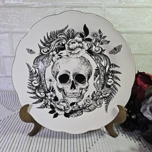 Woodland Halloween Gothic Skull Moth Nature Roses Dinner Plates Gold Rim New - Picture 1 of 4