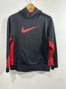 Nike Boy’s  Black/Red Therma Long Sleeves Youth AthleticPullover Hoodie SZ XL - Picture 1 of 9