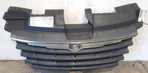 2001-2007 MK4 CHRYSLER GRAND VOYAGER FRONT GRILLE - Picture 1 of 16