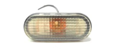 Volkswagen PASSAT B5 1998 Seitenblinker 3B0949117C UST95628 Foto 1 de 4