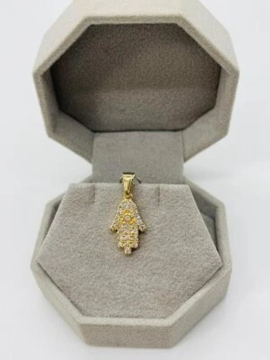 COLGANTE CHAPADO EN ORO 14K HAMSA CON MICROPAVÉ BLANCO CIRCONITA 7/8" ALTO X 3/4" ANCHO SP16 Foto 1 de 2