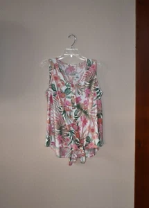 Above & Beyond Petite's Pink Floral Sleeveless Button-Up Knot Front Top Size PM - Picture 1 of 4