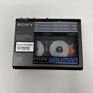 Walkman FM/AM estéreo vintage Sony WM-F65 casete Corder - para piezas/reparación - Imagen 1 de 7