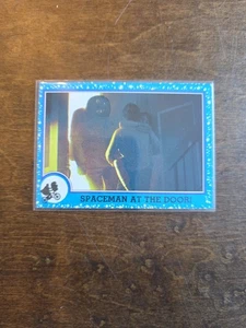 1982 Topps ET The Extra Terrestrial Trading Card #52 Spaceman At The Door! - Picture 1 of 2