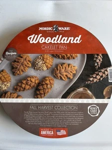 Padella per torte Nordic Ware Woodland - Foto 1 di 9