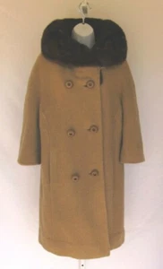 VINTAGE 1950s 60s KAYBROOKE OF NEW YORK WOOL BOUCLE COAT MINK FUR COLLAR LINED - Picture 1 of 12