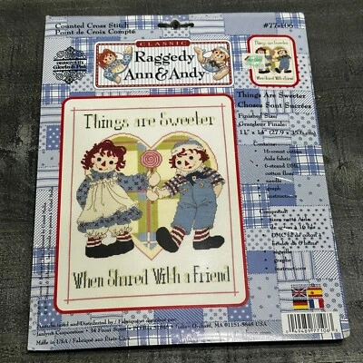Kit clásico de punto de cruz contado Raggedy Ann and Andy Things Are Sweeter Friend Foto 1 de 2