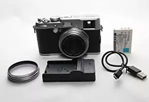 FUJIFILM Digital X100 Camera FinePix Silver 12.3 Megapixels FX-X100 Japanese - Picture 1 of 5