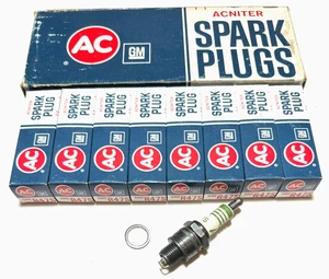 Set of 8 Vintage NOS AC Acniter Spark Plugs R47S | 5613115 Made in USA - Picture 1 of 3