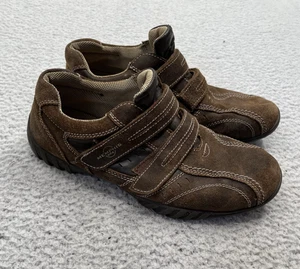 Boys Memphis One Solid Brown Leather Low Top Hook Loop Shoes Size 11 - Picture 1 of 12