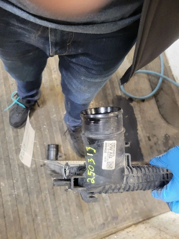 Intercooler compatible con 15-20 22 AUDI A3 1643171 Foto 1 de 4