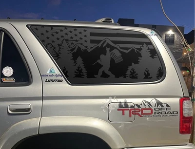 Se adapta a Toyota 4RUNNER 1996-2002 ventana trasera bandera americana Sasquatch Bigfoot calcomanía Foto 1 de 3
