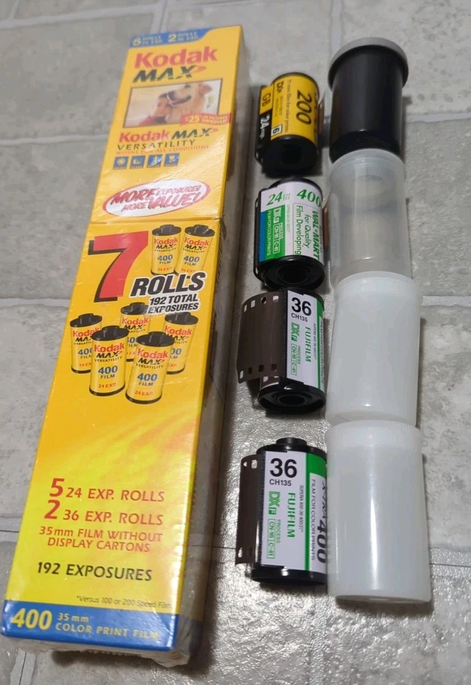 Kodak Max Versatility 400 35mm Color Film 7 Rolls + 4 Unpackaged Rolls 11 Total - Image 1 of 2