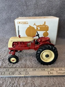 Ertl Cockshutt Black Hawk 20 Traktor in Box Maßstab 1:16 Natl Bauernhof Spielzeugmuseum 1990 - Bild 1 von 10