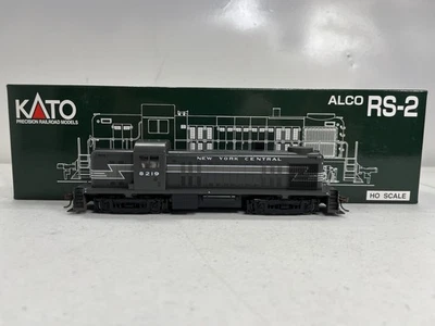 Kato HO New York Central NYC #8219 Alco RS-2 DC Power 37-2402 - Image 1 of 4