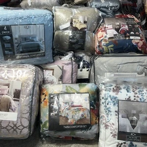 Hallmark Collection Comforter Sets- Various to Choose From- u Pick - Picture 1 of 24