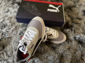 PUMA NINTENDO FUTURE RIDER NES SUPER MARIO BROS JR 5C SHOES SNEAKERS SIZE 5