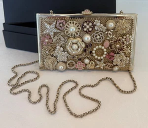 $19K AUTH CHANEL CC CLASSIC CAMELLIA CHARM PEARL STRASS CRYSTAL MINAUDIERE BAG - Picture 1 of 7