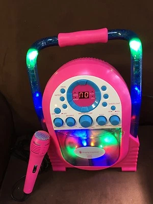 KARAOKE "LED LIGHT SHOW" MACHINE SINGING PLAYS CD'S & G'S  "NIB" AWESOME SO FUN - Изображение 1 из 4